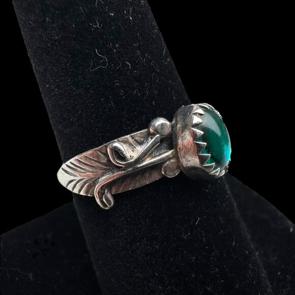 Vintage Sterling Silver Ring w/ Abalone Cabochon 7.5 Navajo Style Sawtooth Bezel - Picture 5 of 10